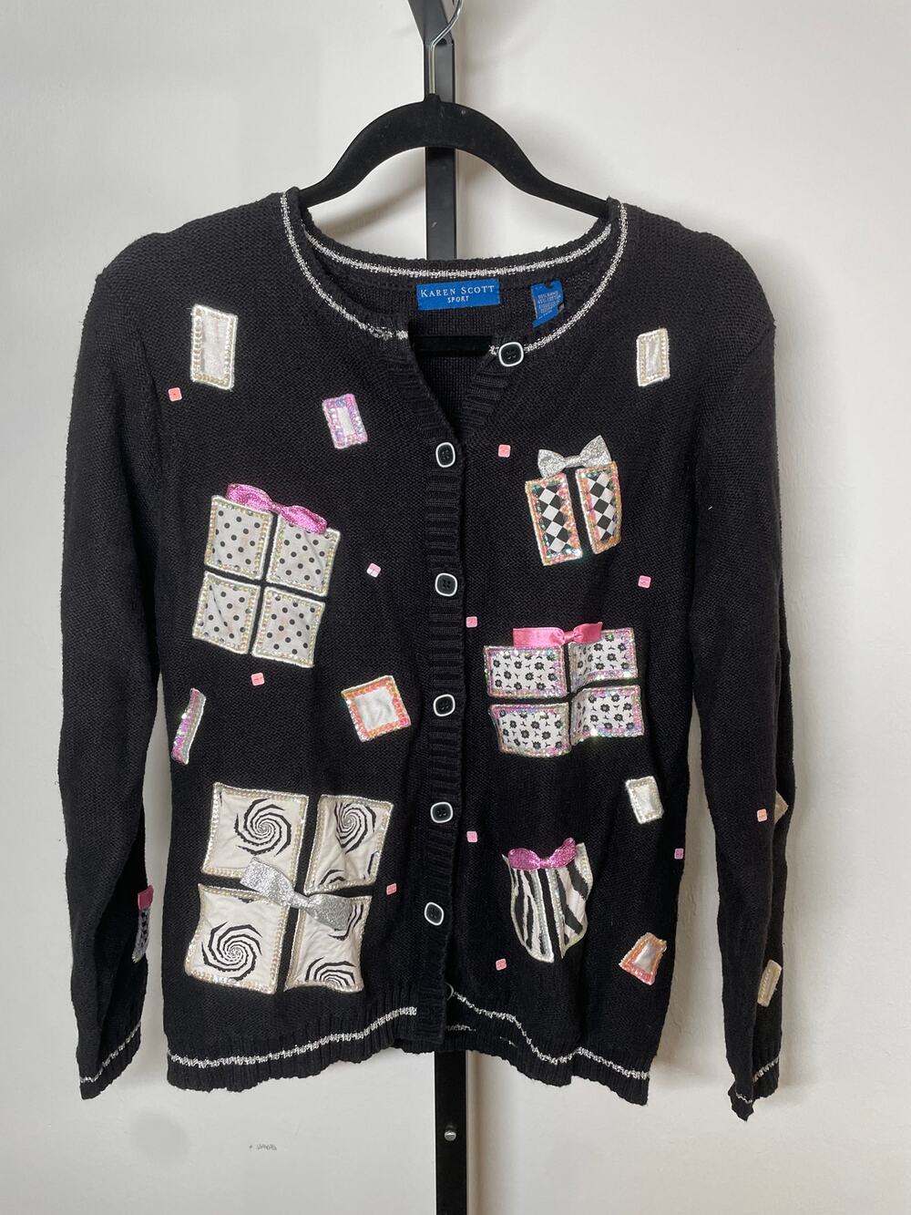 KAREN SCOTT SPORT Vintage Christmas Present Cardigan Sweater Small Black/Multi